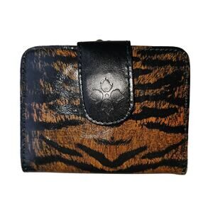 Patricia Nash Small Bifold Tiger Striped Wallet with Kisslock Coin w/ Card Slots